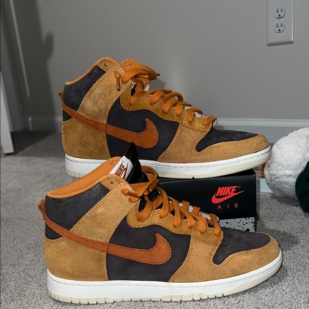 Nike High-Top Sneakers - Tan and Black